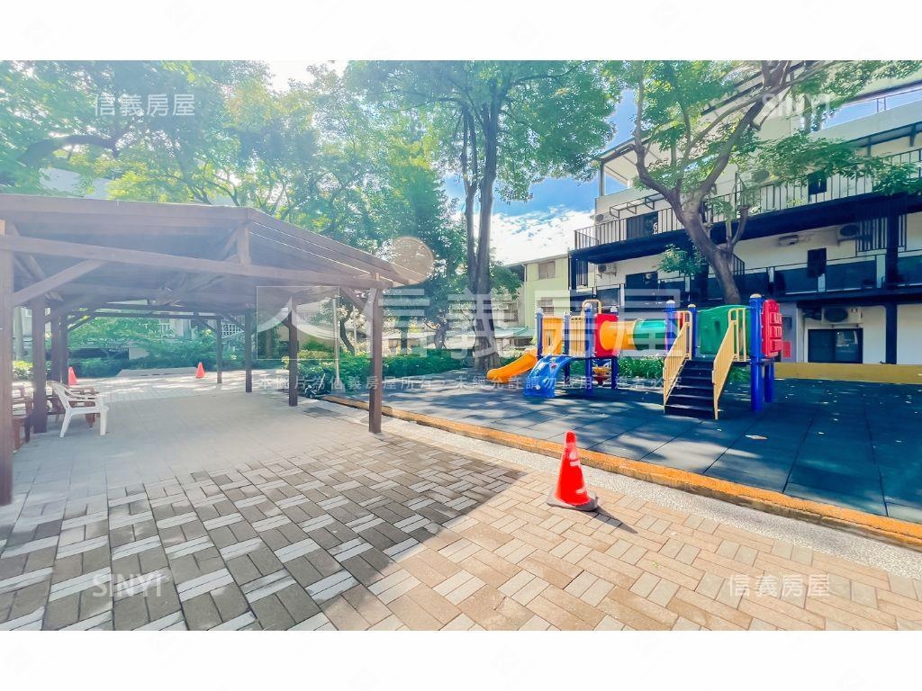 松竹國小旁朝南透店房屋室內格局與周邊環境