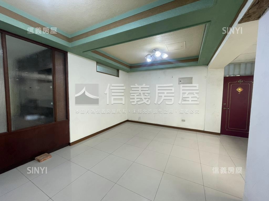 信義公園成家公寓房屋室內格局與周邊環境