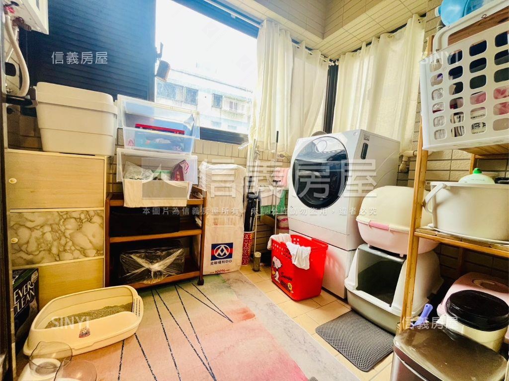 稀有美裝潢百川文哲三房房屋室內格局與周邊環境