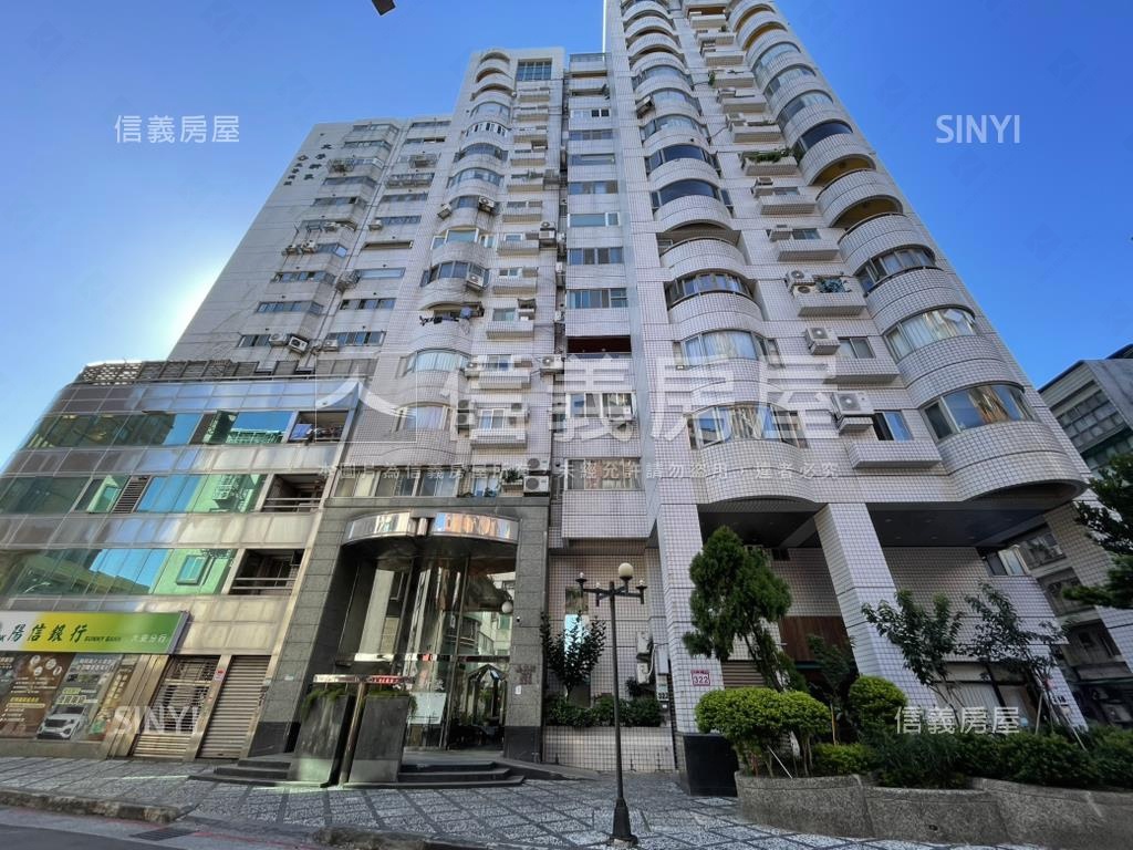 可看屋●文普新象四房車位房屋室內格局與周邊環境