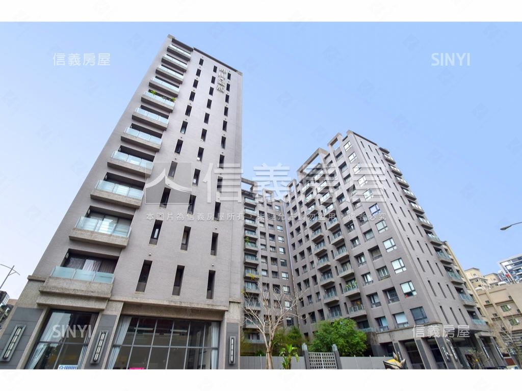 黃金店面．坤山藏馥房屋室內格局與周邊環境