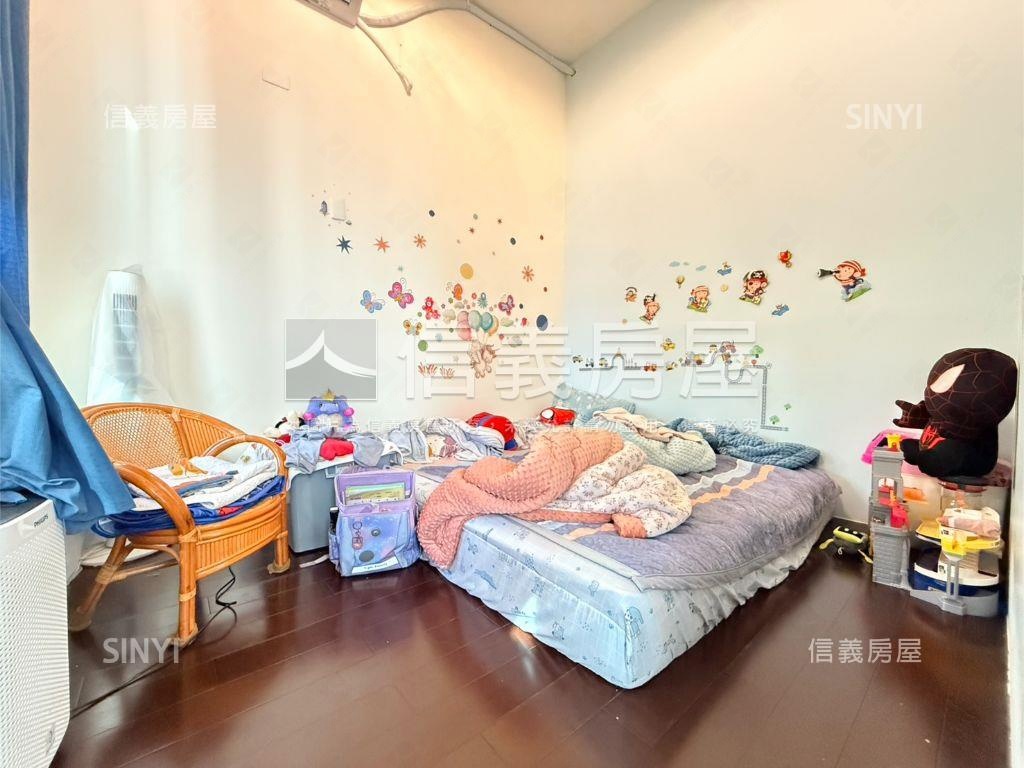 樺昇麗池三房車位房屋室內格局與周邊環境