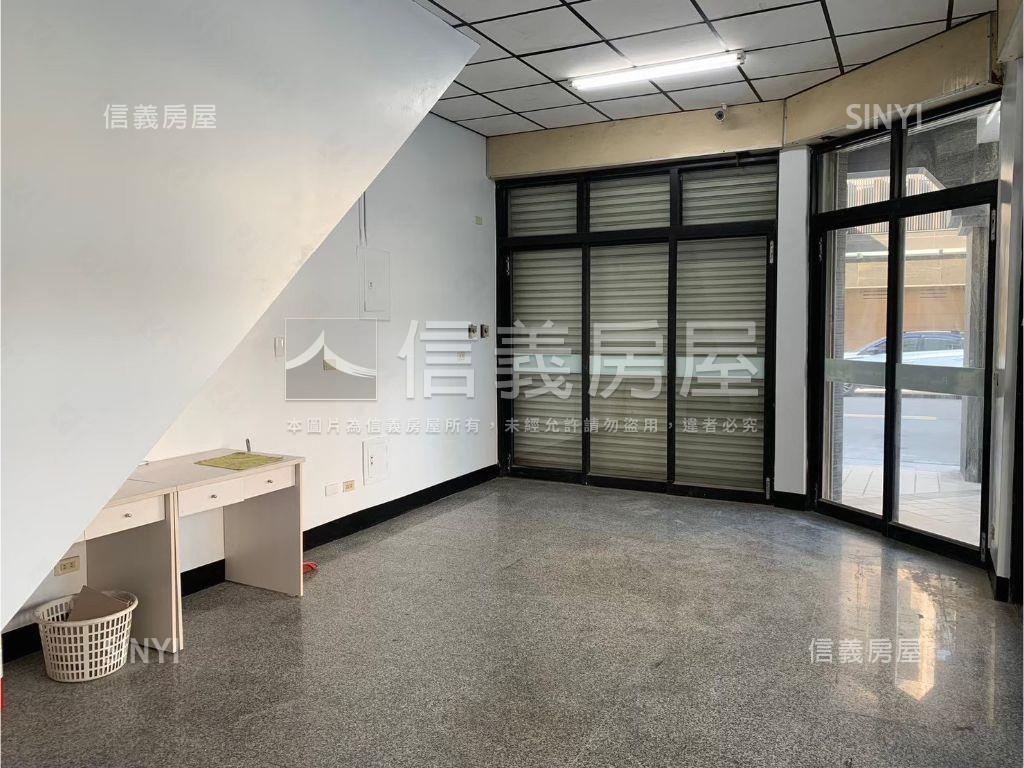 萬金路三角窗滿租透天房屋室內格局與周邊環境