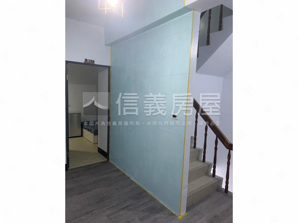 萬金路三角窗滿租透天房屋室內格局與周邊環境