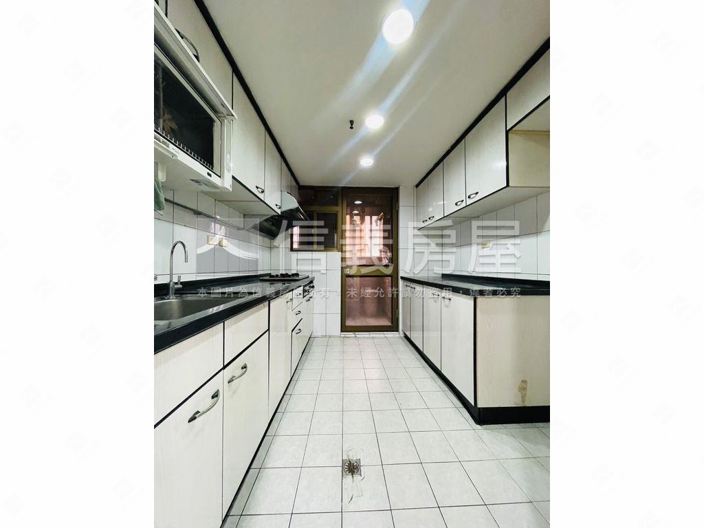 名邸★敦南富邑邊間高樓房屋室內格局與周邊環境