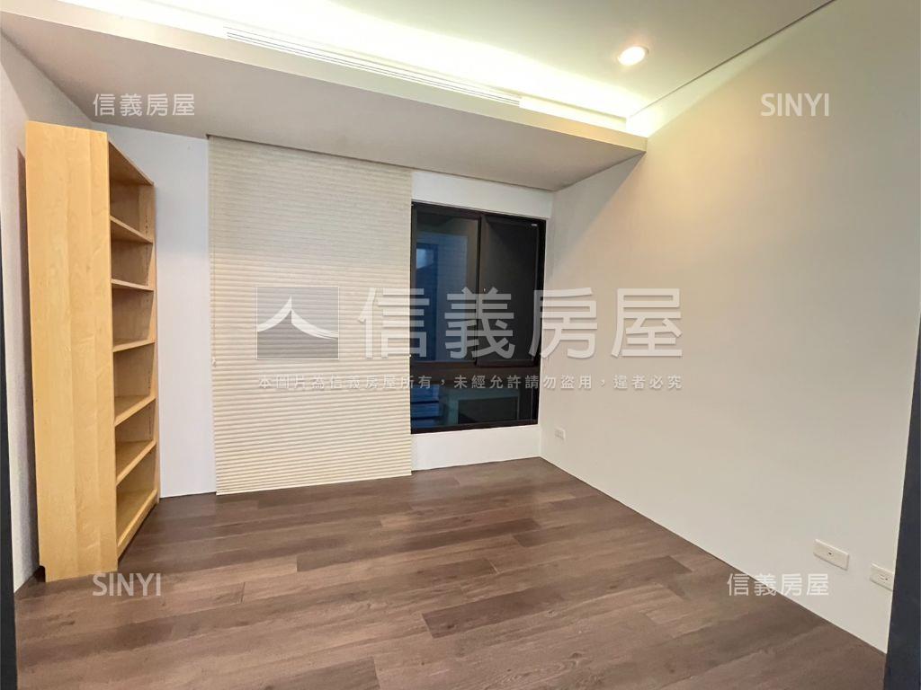 元亨新富稀有雙車位房屋室內格局與周邊環境