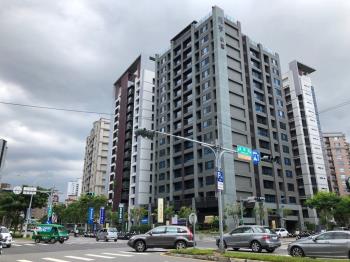 元亨新富稀有雙車位