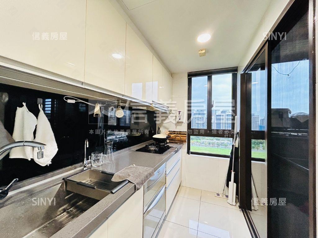 躍淡水高樓双景雅緻好宅房屋室內格局與周邊環境