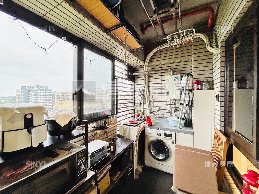 躍淡水高樓双景雅緻好宅房屋室內格局與周邊環境