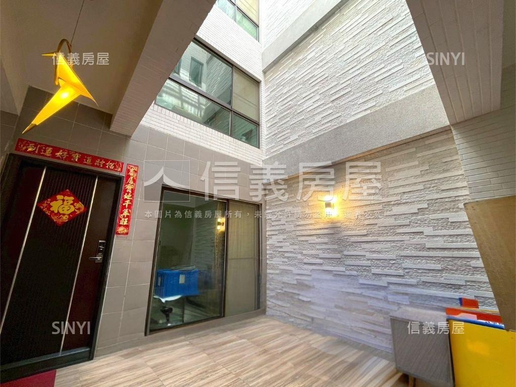 光庭綠境雙車首席墅房屋室內格局與周邊環境