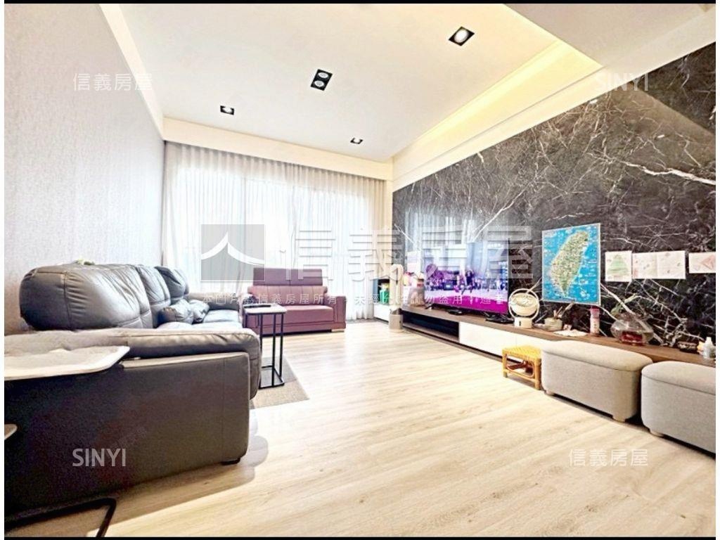 １１期重劃裝潢奢華宅房屋室內格局與周邊環境