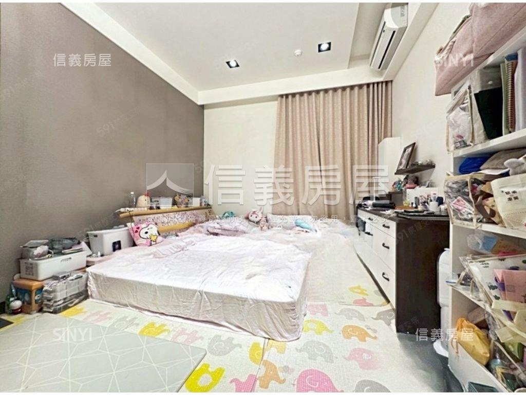 １１期重劃裝潢奢華宅房屋室內格局與周邊環境