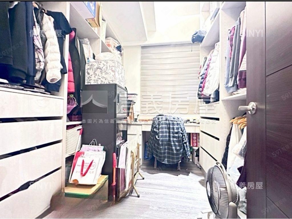 １１期重劃裝潢奢華宅房屋室內格局與周邊環境