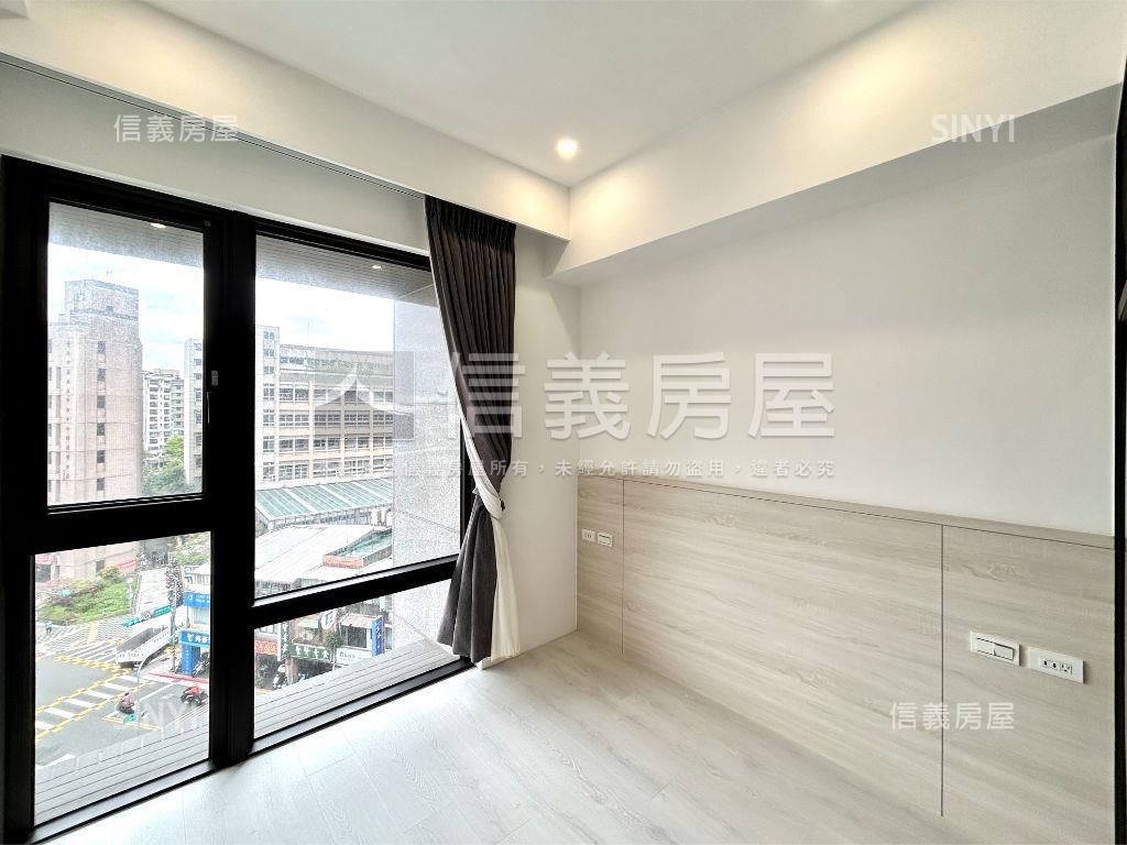 東園綻稀有美二房車位房屋室內格局與周邊環境