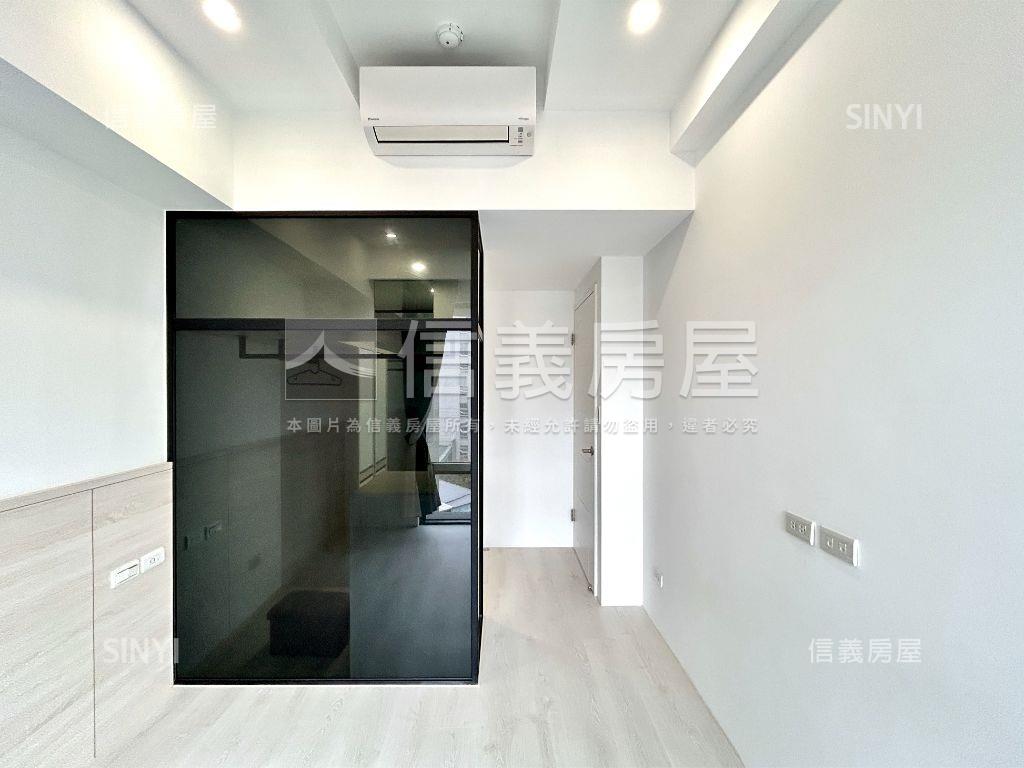 東園綻稀有美二房車位房屋室內格局與周邊環境