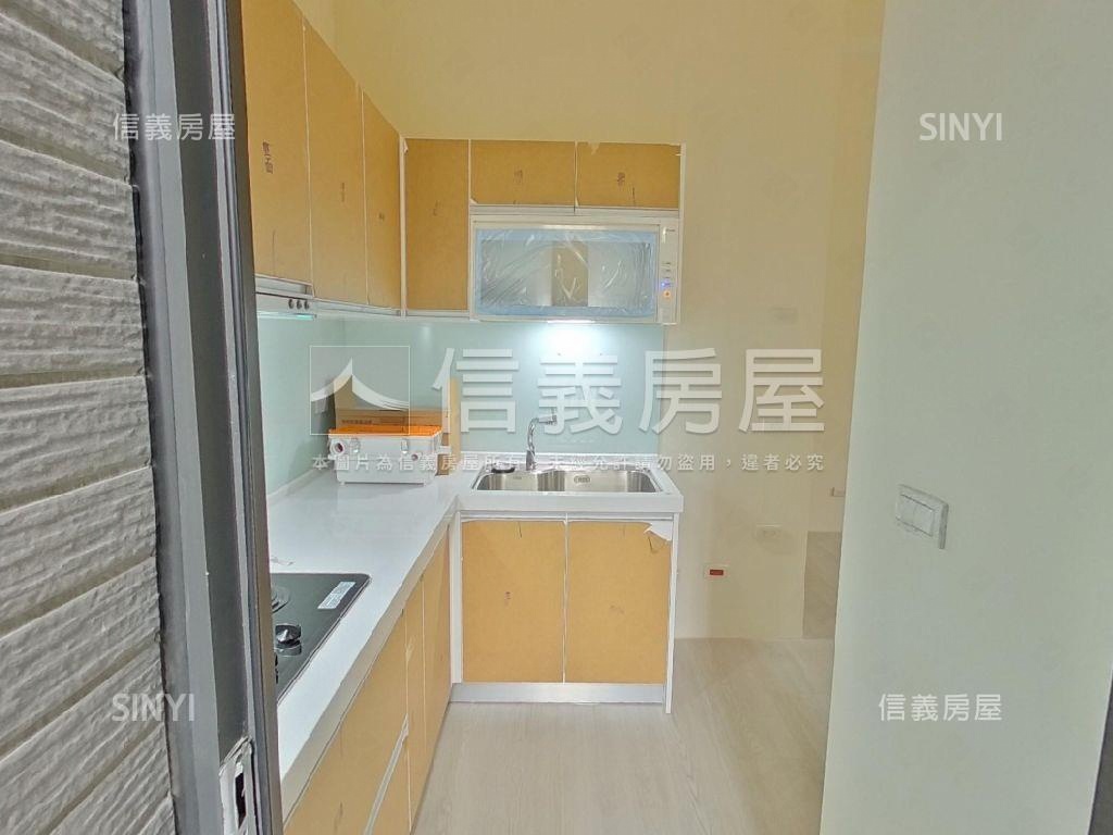 和美全新兩房附平面車位房屋室內格局與周邊環境