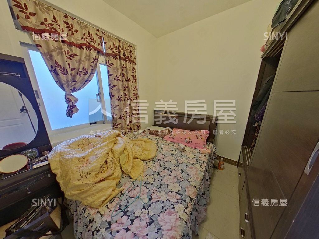 誠售．堪農山莊景觀宅邸房屋室內格局與周邊環境