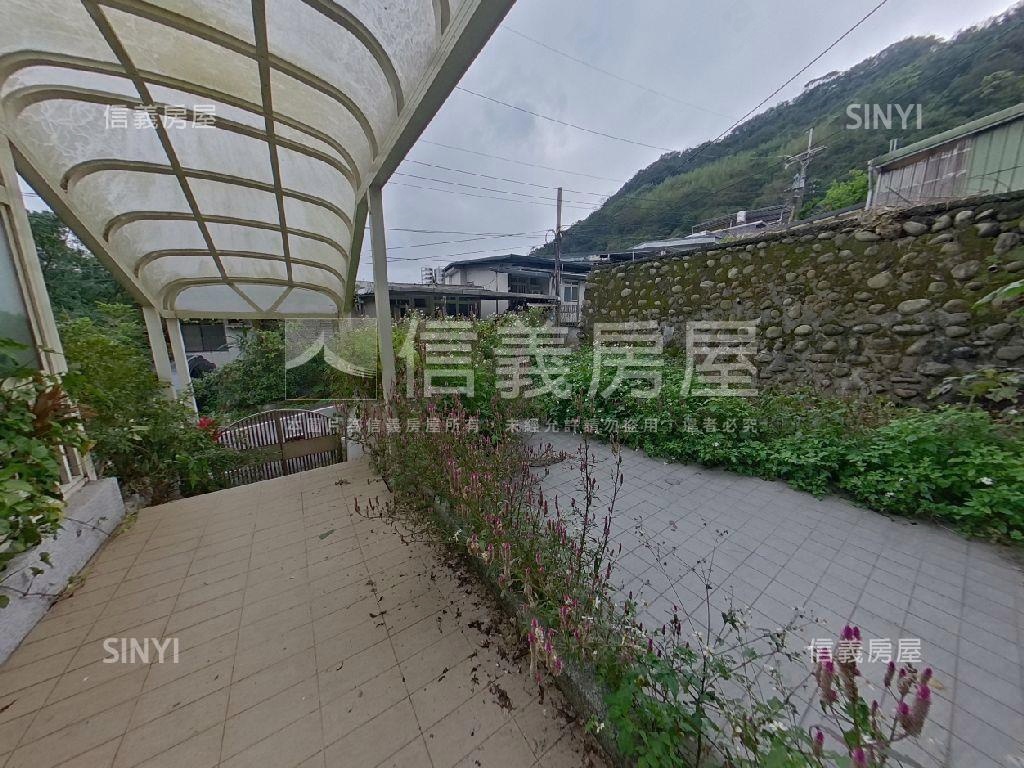誠售．堪農山莊景觀宅邸房屋室內格局與周邊環境