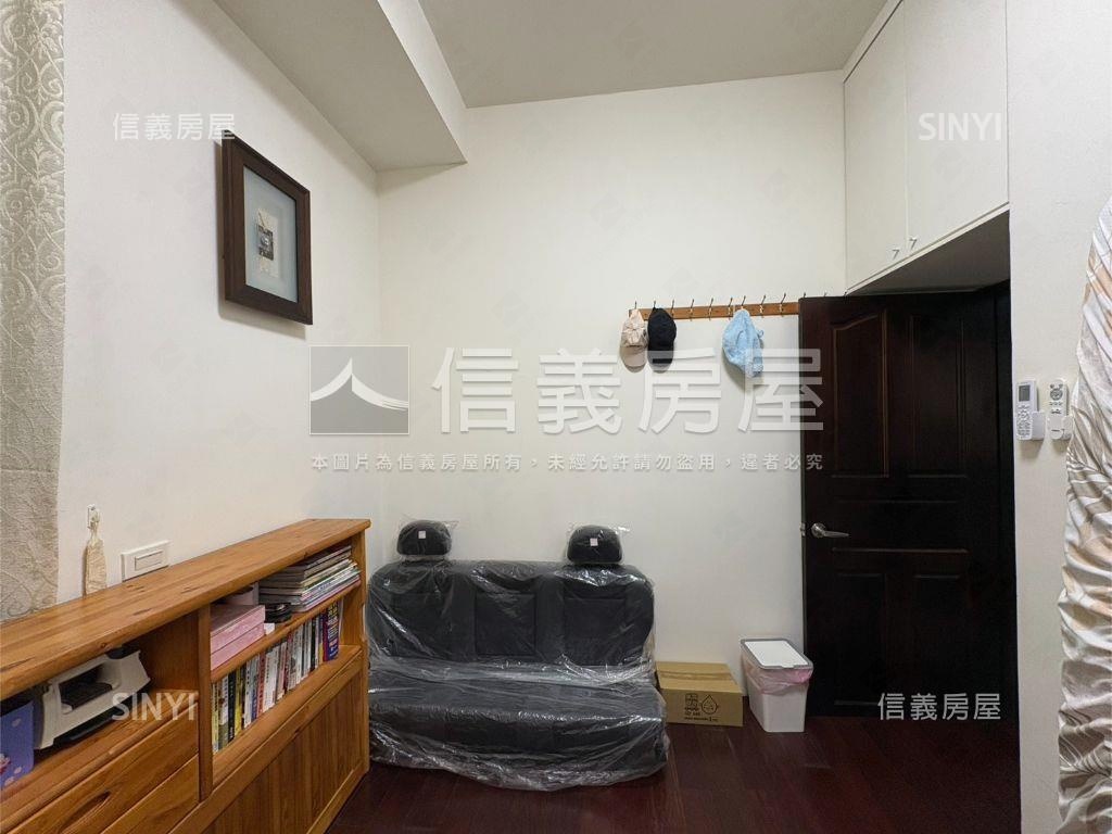 宜誠金品稀有兩房庭院戶房屋室內格局與周邊環境