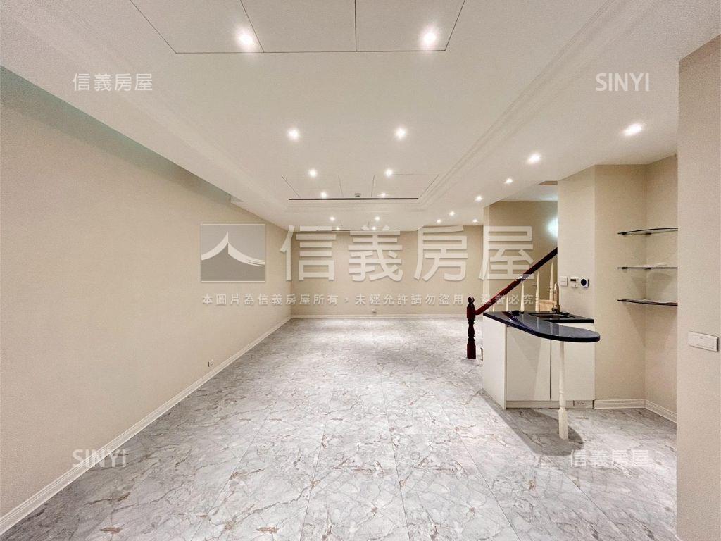 獨立地號全新翻修電梯別墅房屋室內格局與周邊環境