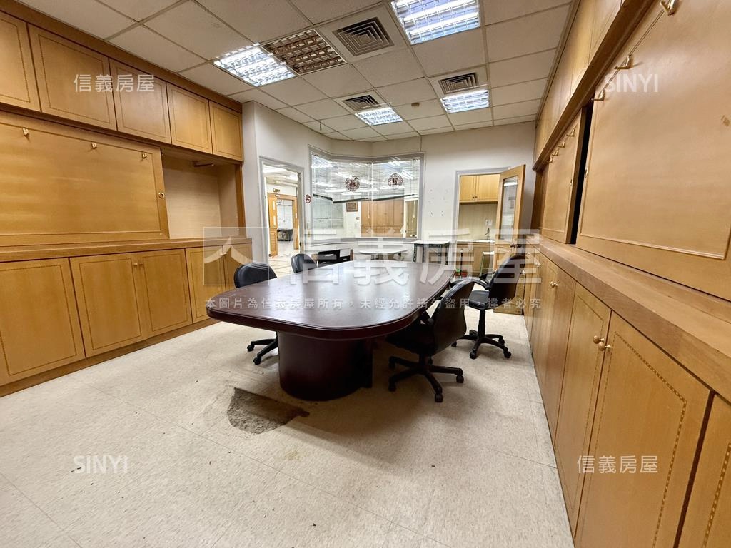 遠東倍數優質大空間廠辦房屋室內格局與周邊環境