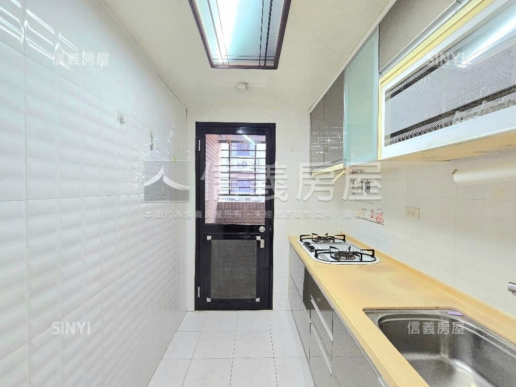 ❤城市高樓景觀溫馨兩房❤房屋室內格局與周邊環境