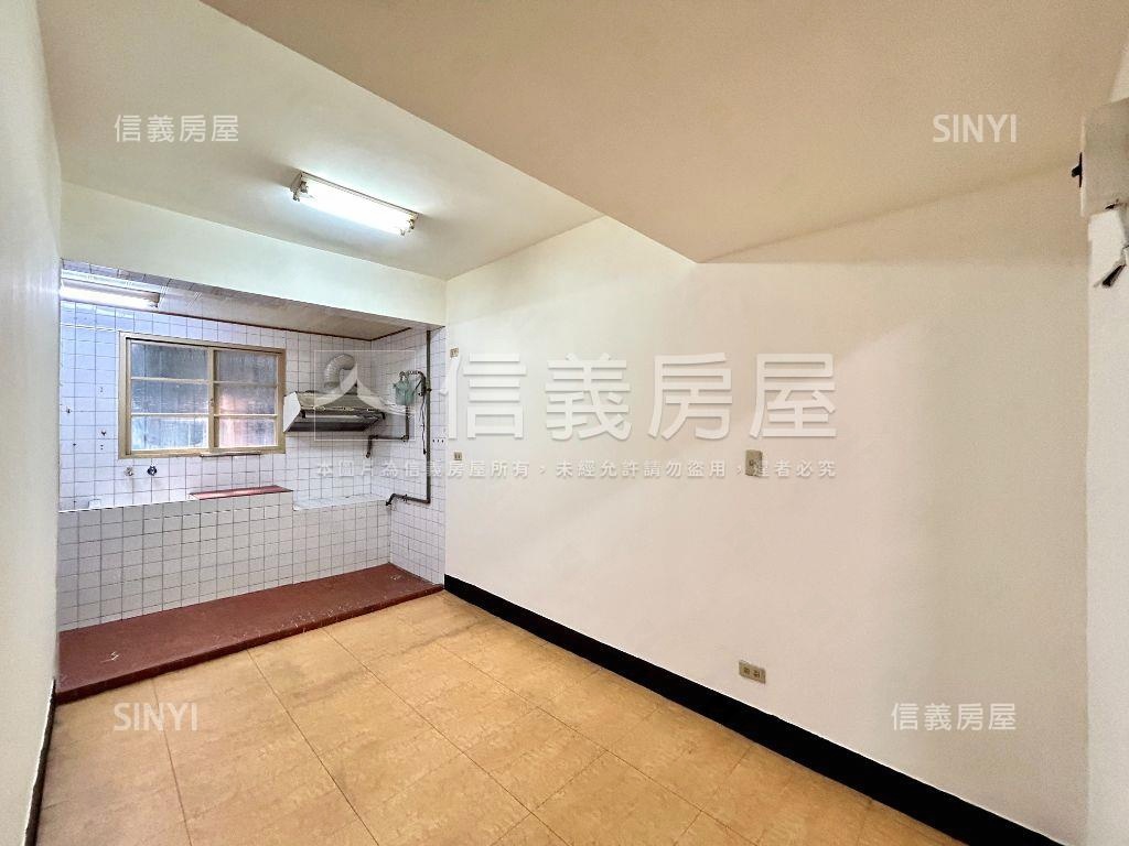 ＨＡＯ成家近網溪國小三房房屋室內格局與周邊環境