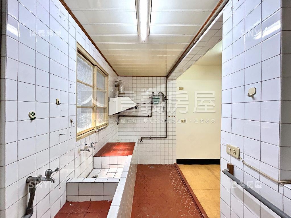 ＨＡＯ成家近網溪國小三房房屋室內格局與周邊環境