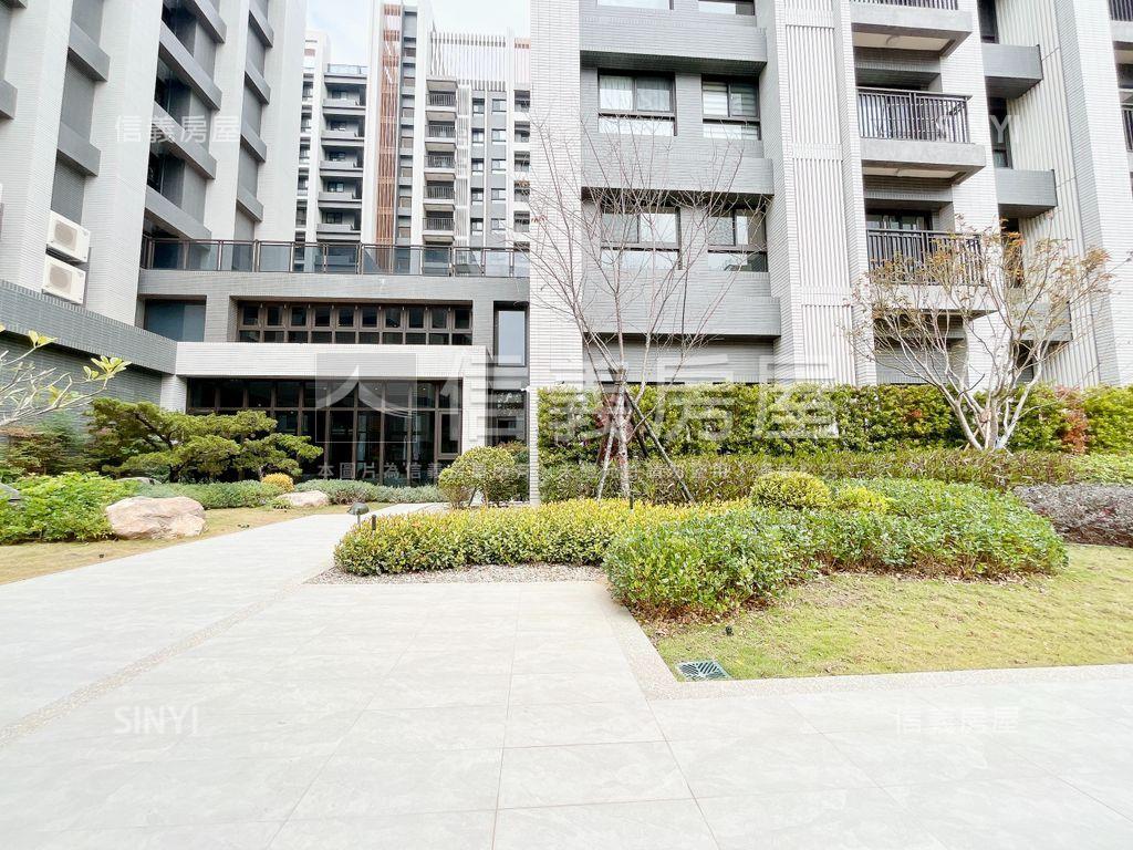 首購優質邊間兩房平車價甜房屋室內格局與周邊環境