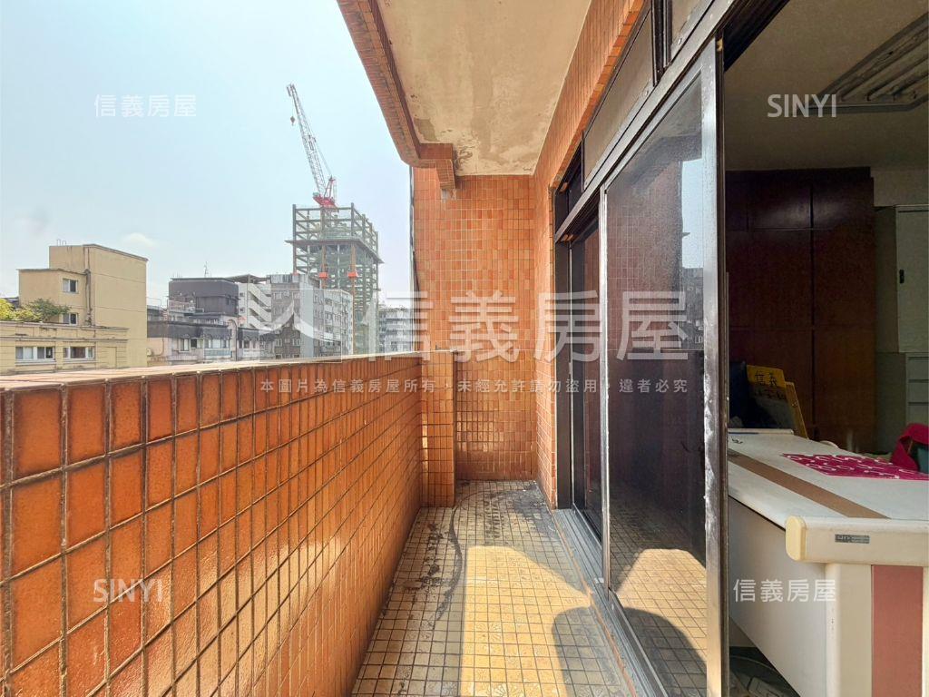 近捷運信義安和立人美房房屋室內格局與周邊環境