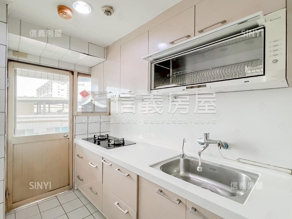 近１１期大坪數首購宅房屋室內格局與周邊環境