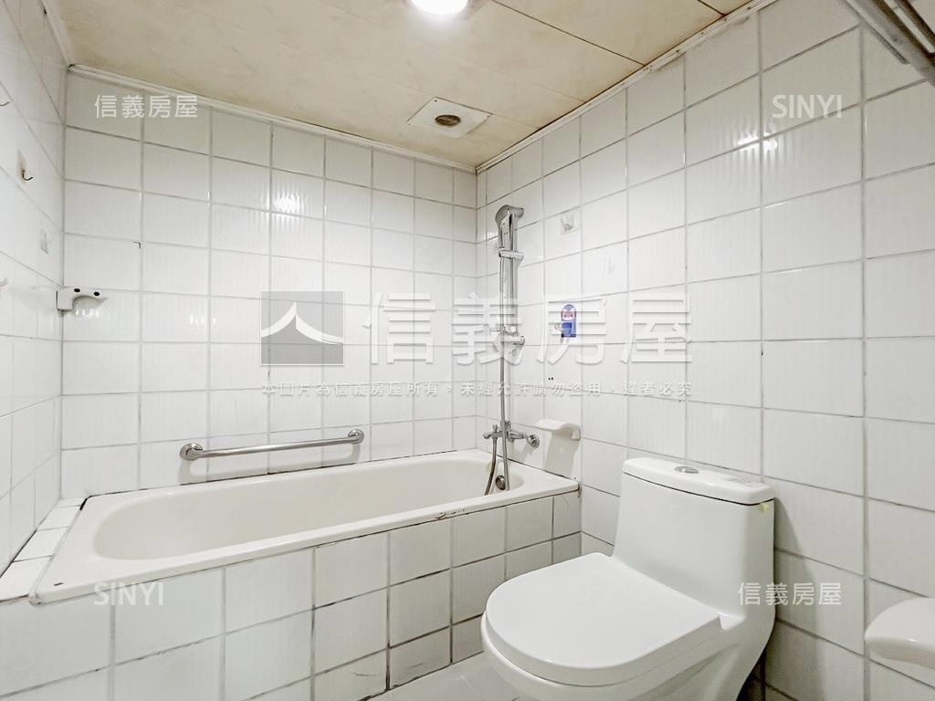 近１１期大坪數首購宅房屋室內格局與周邊環境