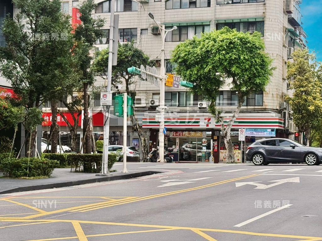 ⭐八方雲集金店面⭐房屋室內格局與周邊環境