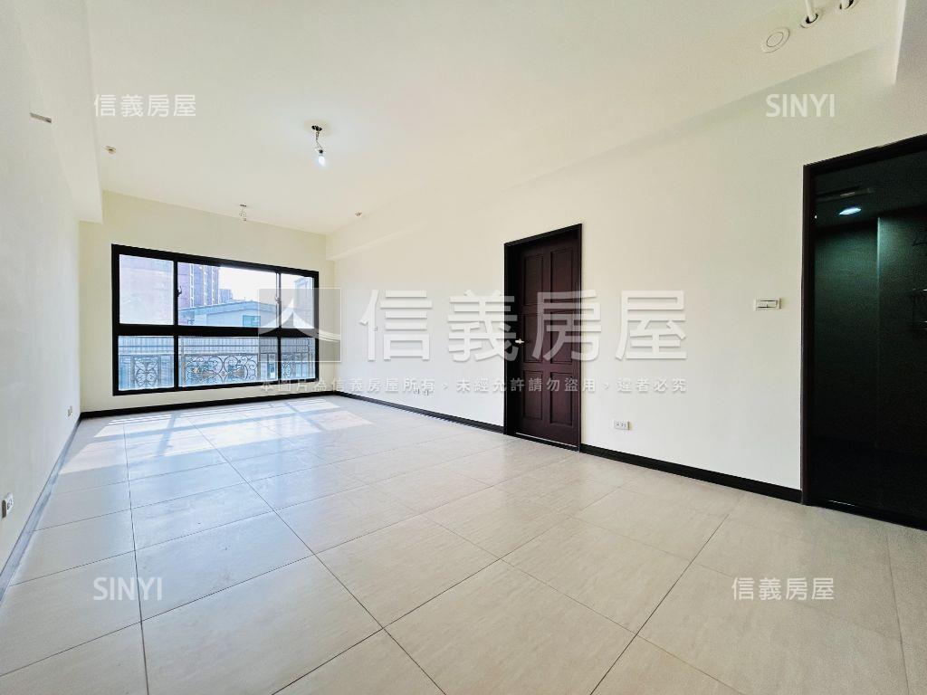 ｛長榮名第｝採光大三房房屋室內格局與周邊環境