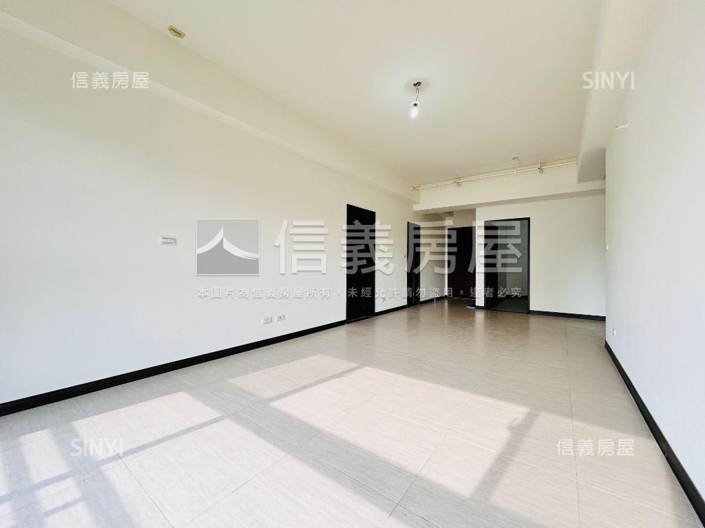 ｛長榮名第｝採光大三房房屋室內格局與周邊環境