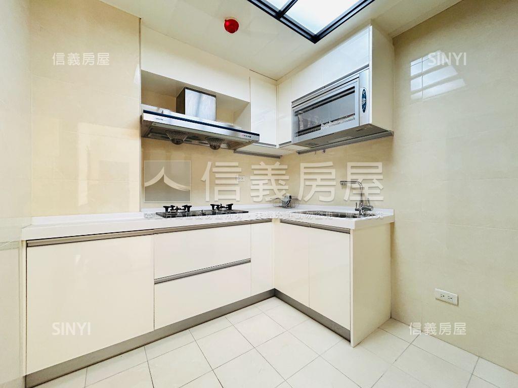 ｛長榮名第｝採光大三房房屋室內格局與周邊環境