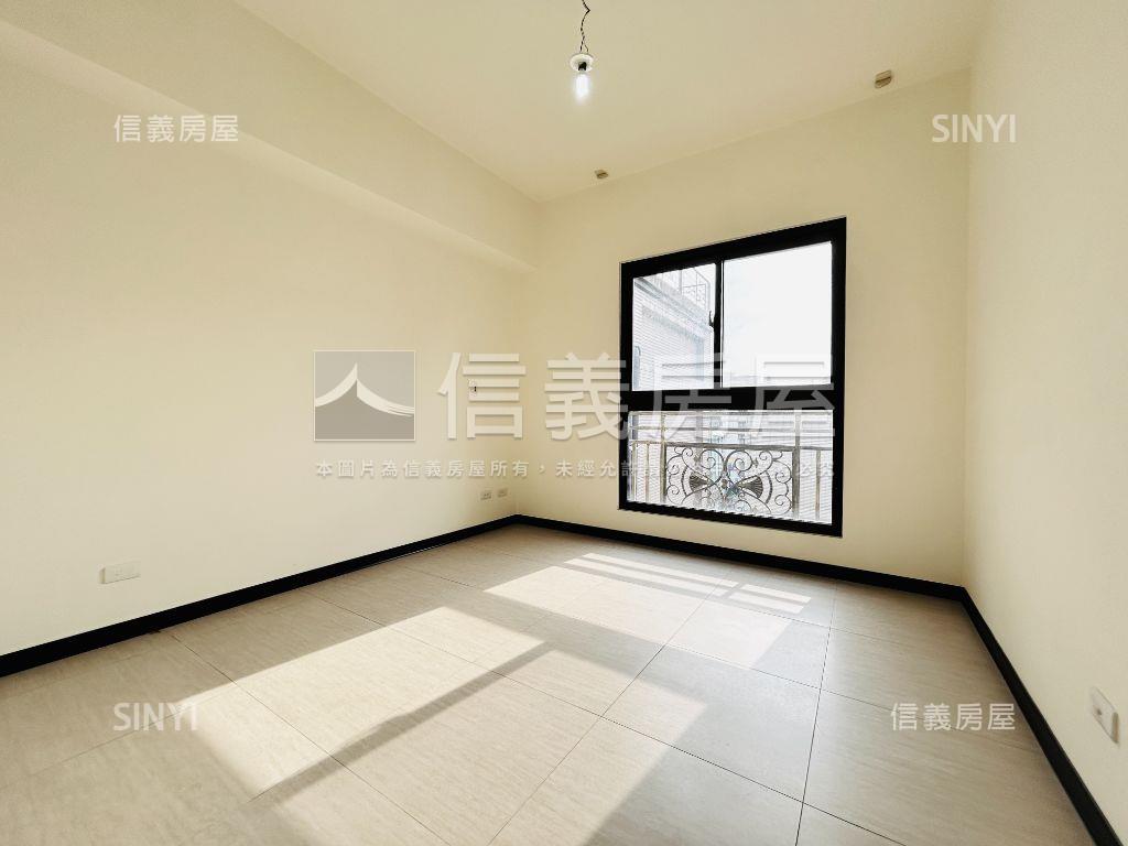 ｛長榮名第｝採光大三房房屋室內格局與周邊環境