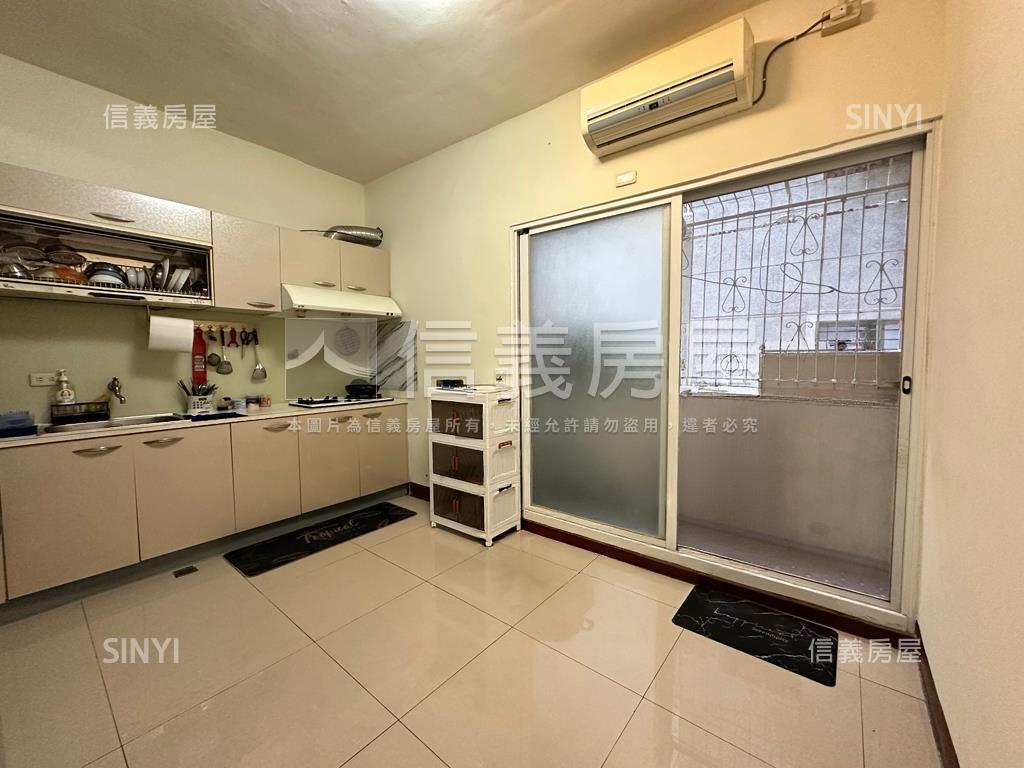 近美術館溫馨小資成家三房房屋室內格局與周邊環境