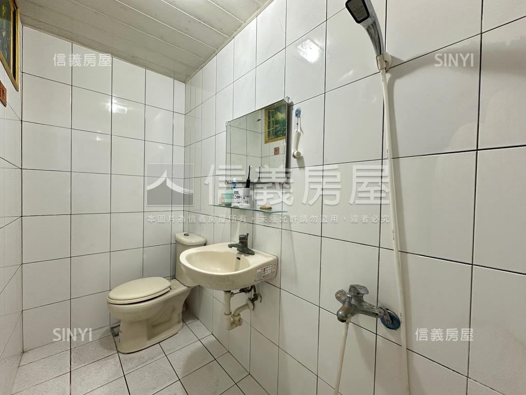 近美術館溫馨小資成家三房房屋室內格局與周邊環境