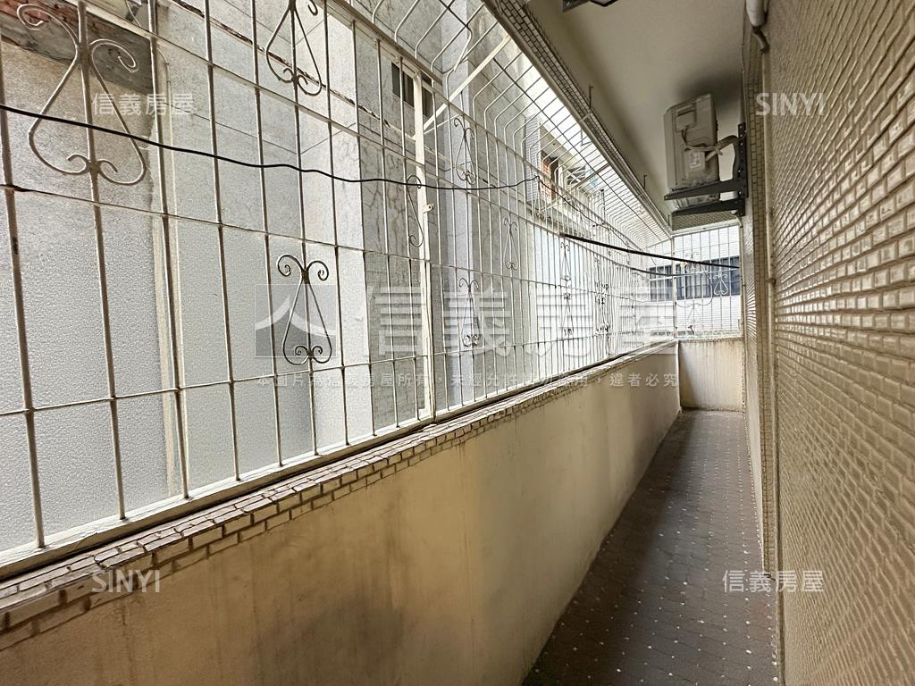近美術館溫馨小資成家三房房屋室內格局與周邊環境