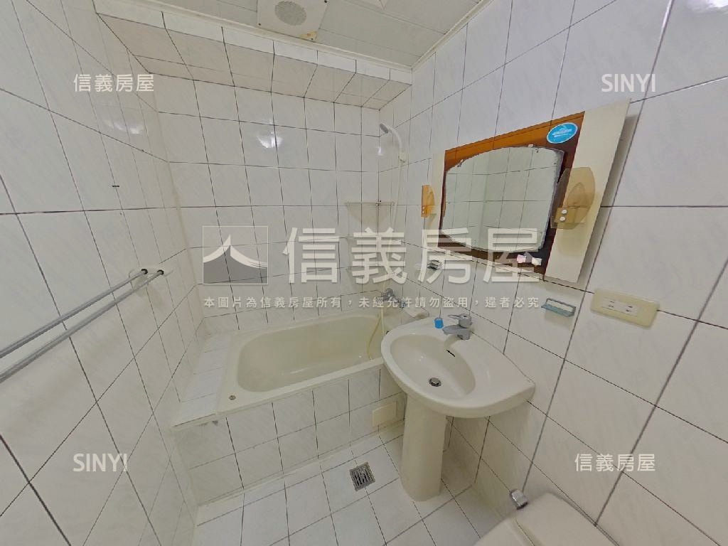中興大學學府商圈三房車位房屋室內格局與周邊環境