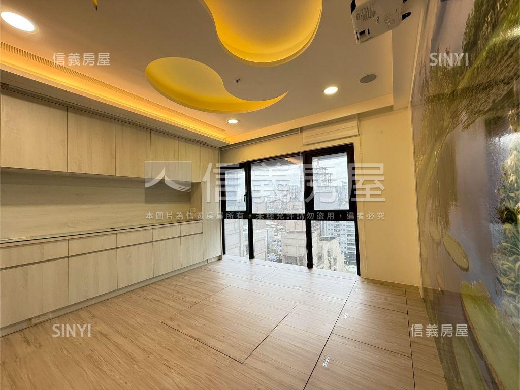 晶麒邊間兩房帶車位房屋室內格局與周邊環境