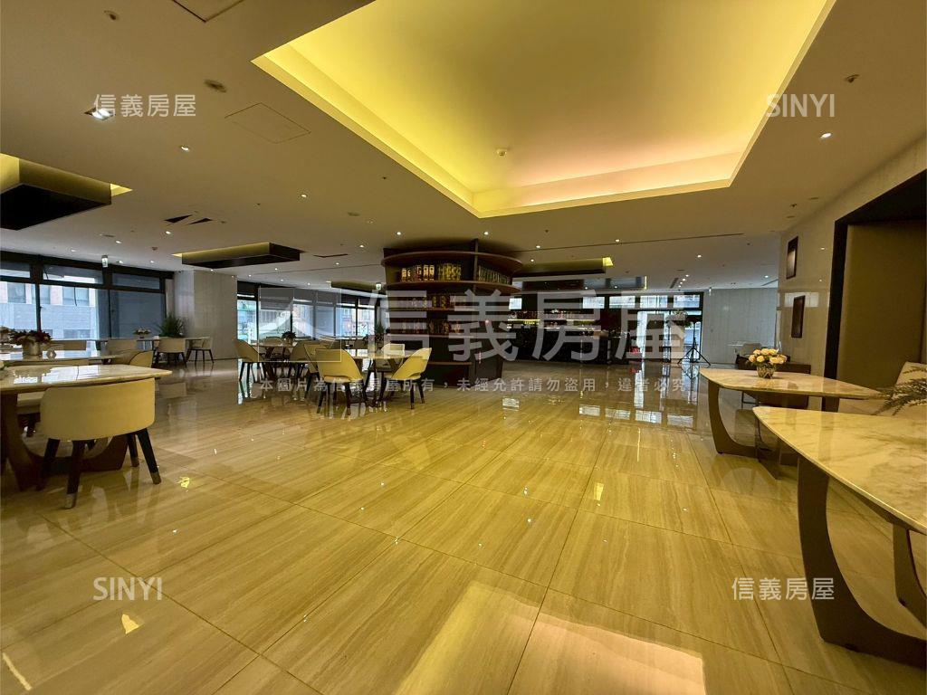 晶麒邊間兩房帶車位房屋室內格局與周邊環境