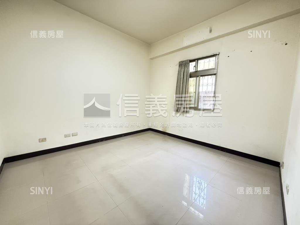 近火車站華廈大三房房屋室內格局與周邊環境