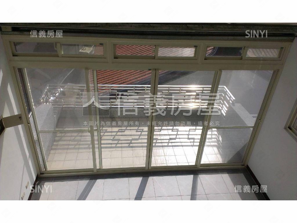 捷運新莊路典雅透天房屋室內格局與周邊環境