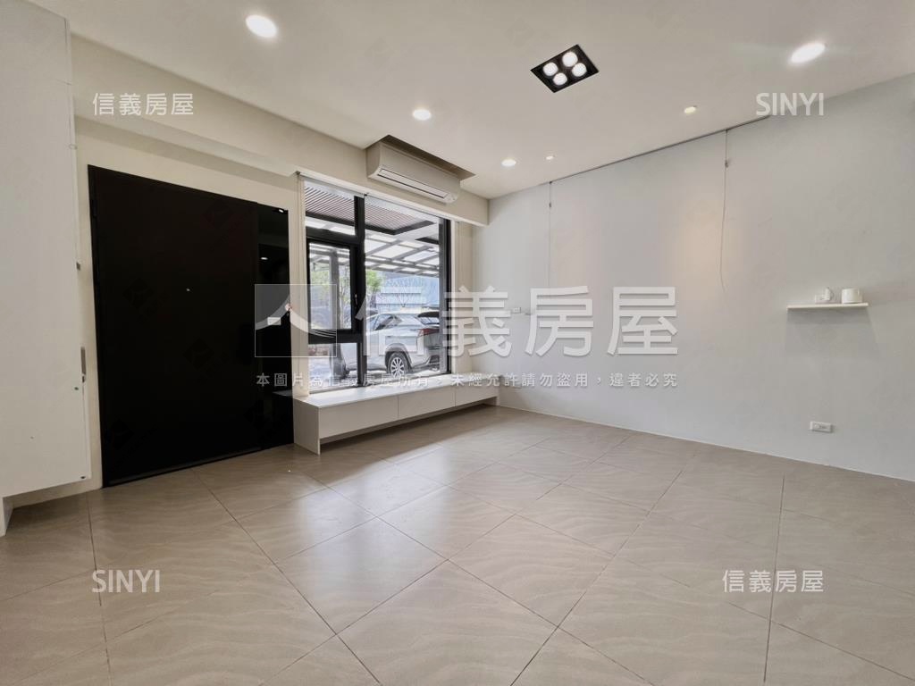 屋齡五年內朝南美透天房屋室內格局與周邊環境