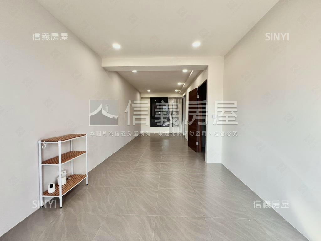屋齡五年內朝南美透天房屋室內格局與周邊環境