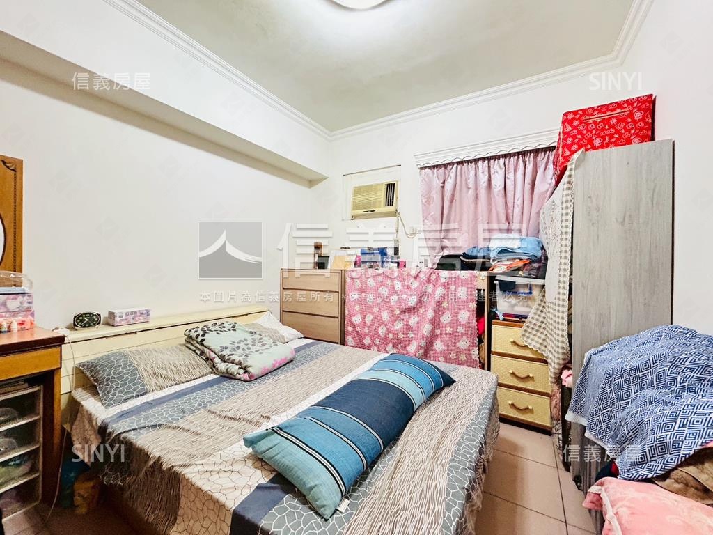 園中園精美三房房屋室內格局與周邊環境