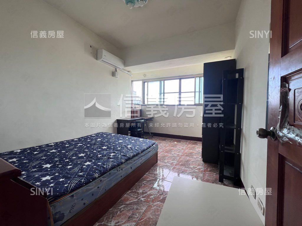 逢甲稀有電梯四房房屋室內格局與周邊環境