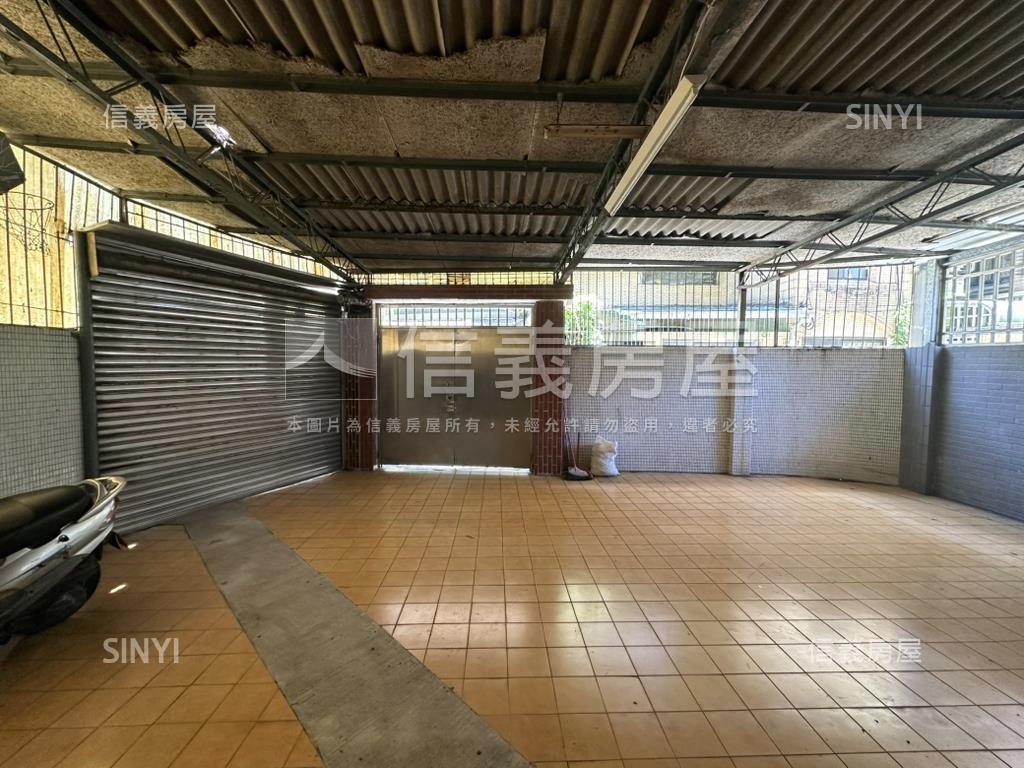 永安街靜巷．庭院車庫公寓房屋室內格局與周邊環境